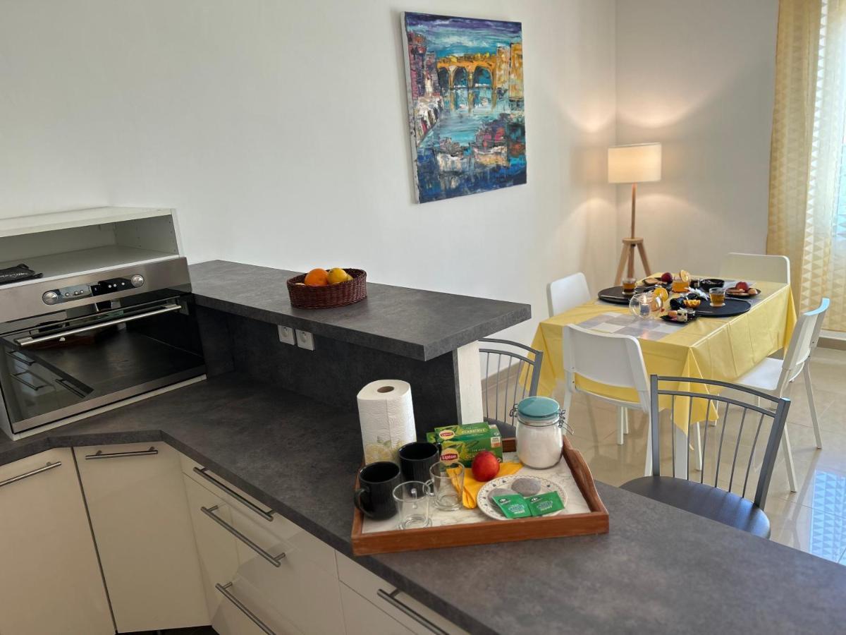 Apartmán Celebre Vieux Port, Marseille Exteriér fotografie